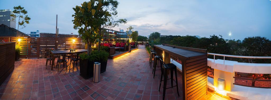 The Chambers Hotel George Town Exterior photo
